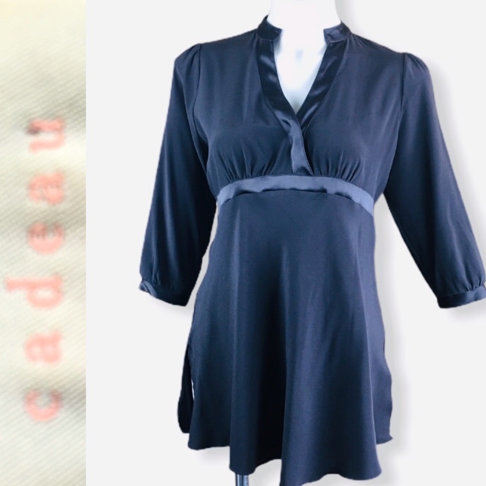 CADEAU Gray Satin Silk Maternities Top Tunic